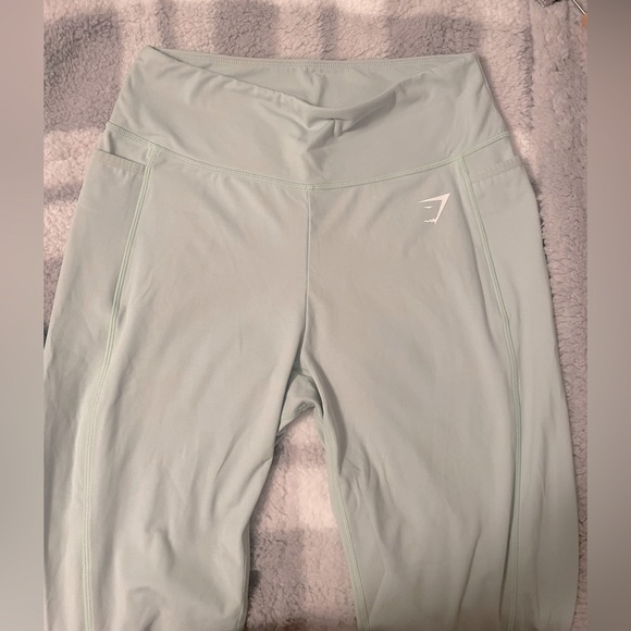 Mint Gymshark Leggings with pockets - Picture 6 of 6